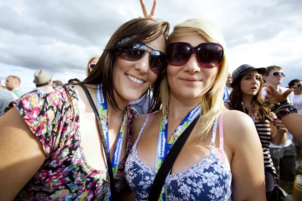 Festivalgoers and atmosphere at Global Gathering 2009